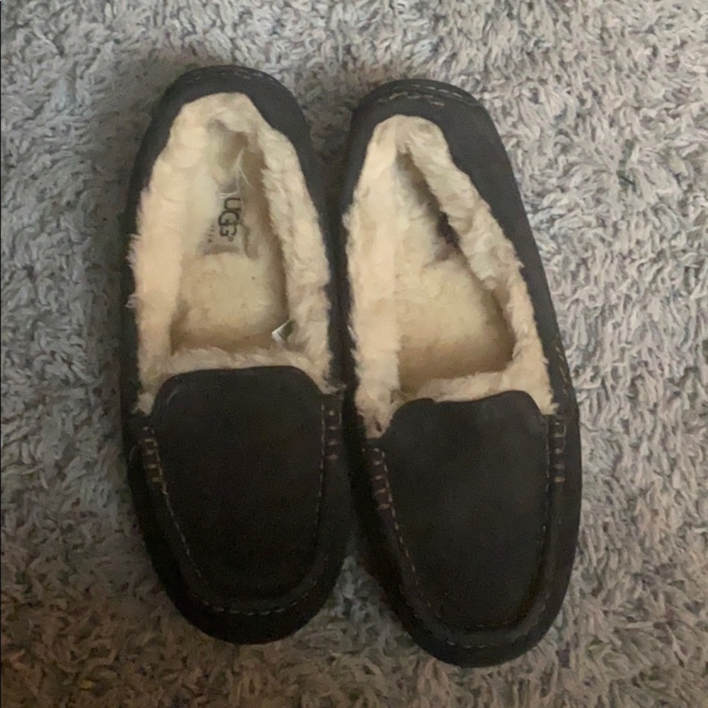 UGGs slippers